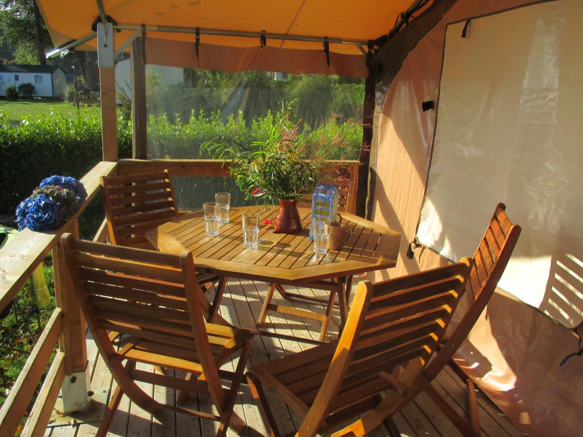 Camping De Trezulien 杜瓦讷内 外观 照片