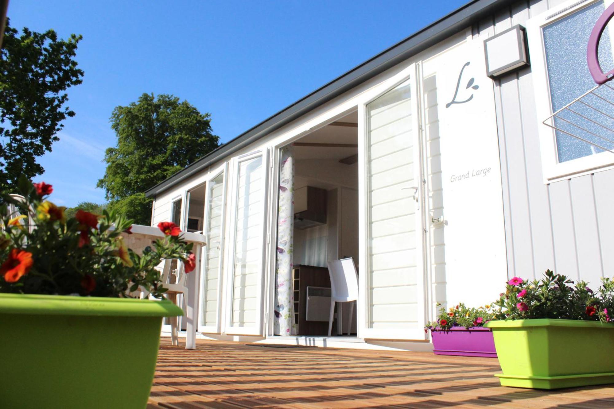 Camping De Trezulien 杜瓦讷内 外观 照片