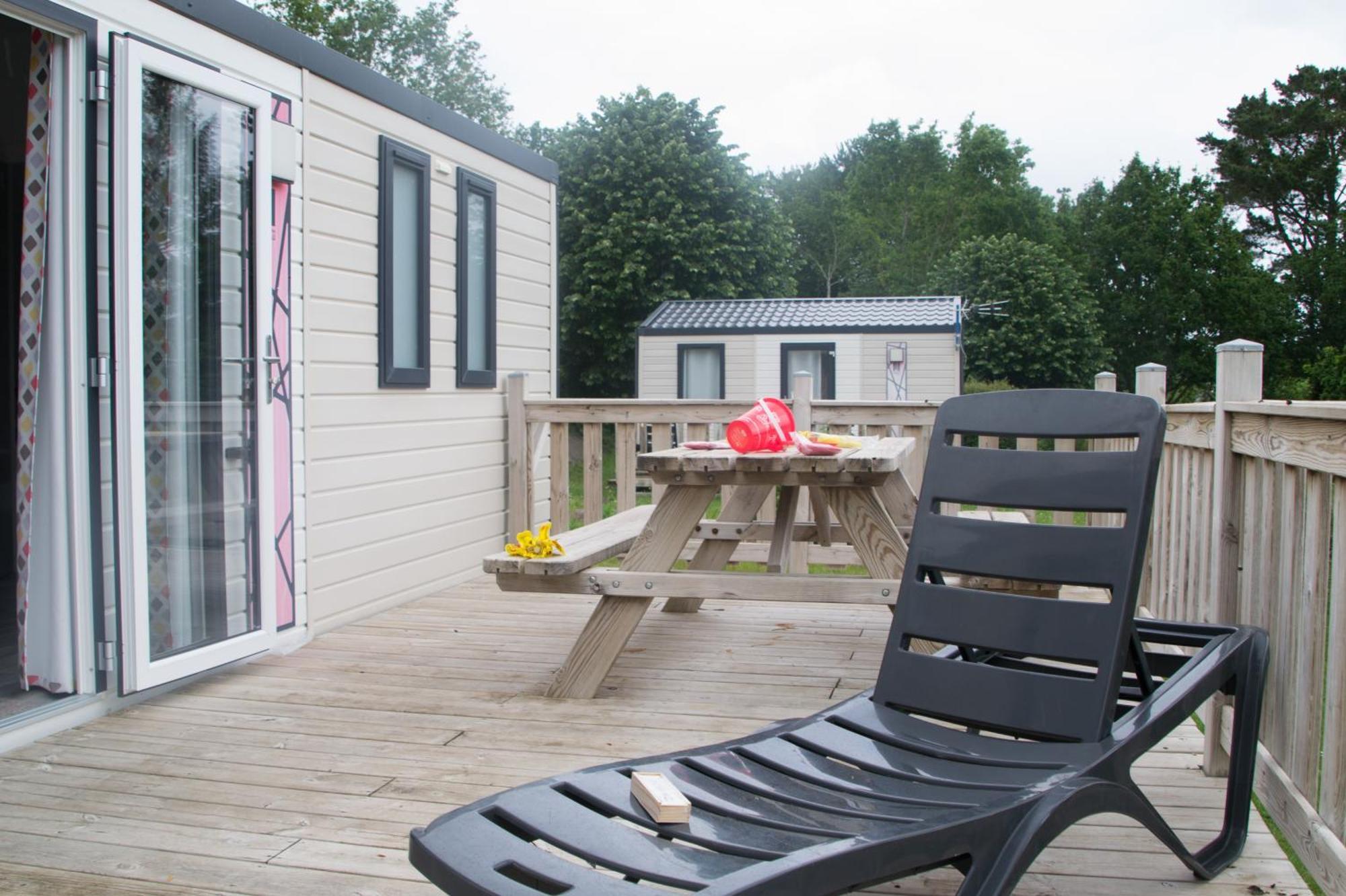 Camping De Trezulien 杜瓦讷内 外观 照片