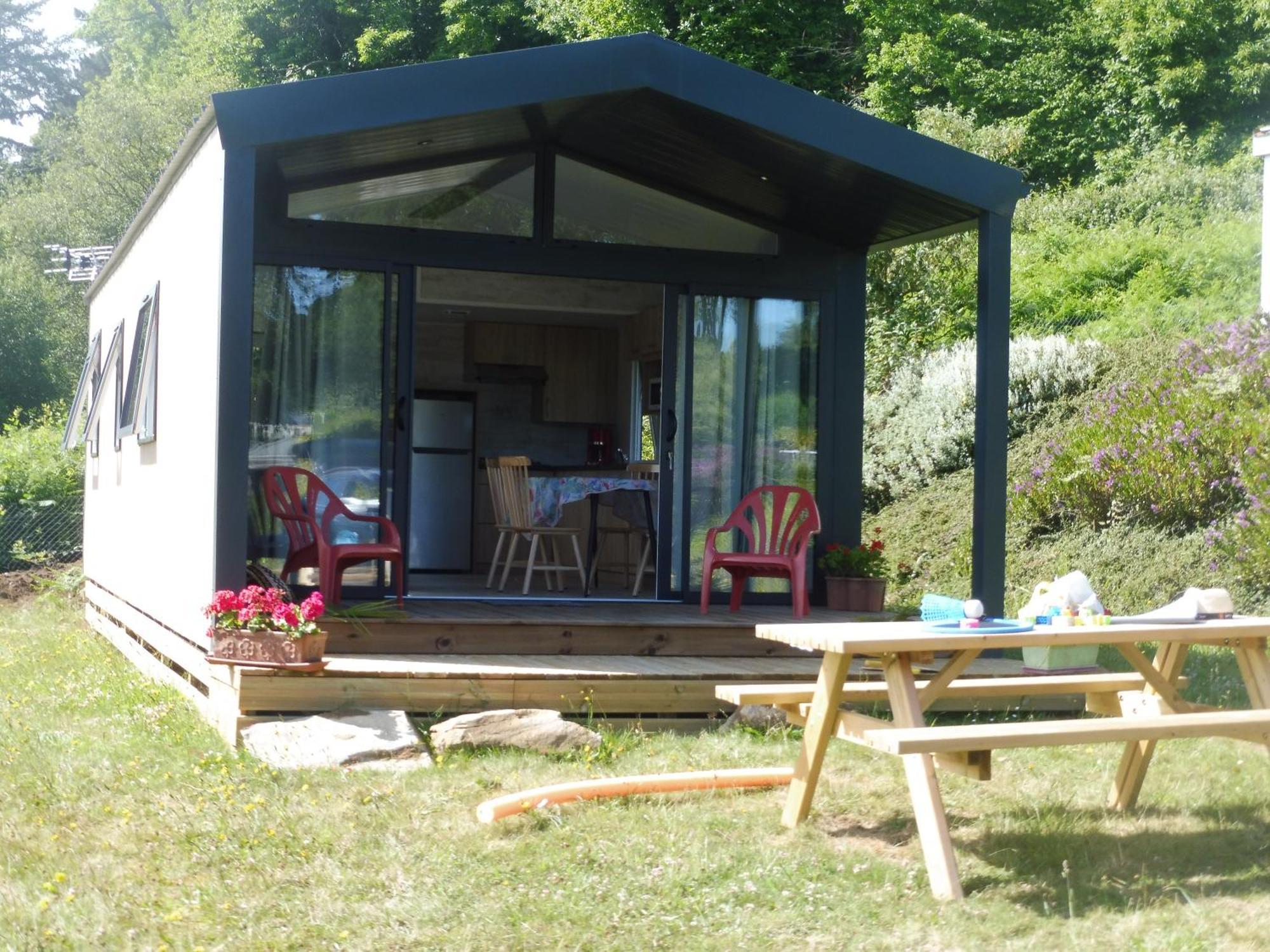 Camping De Trezulien 杜瓦讷内 外观 照片