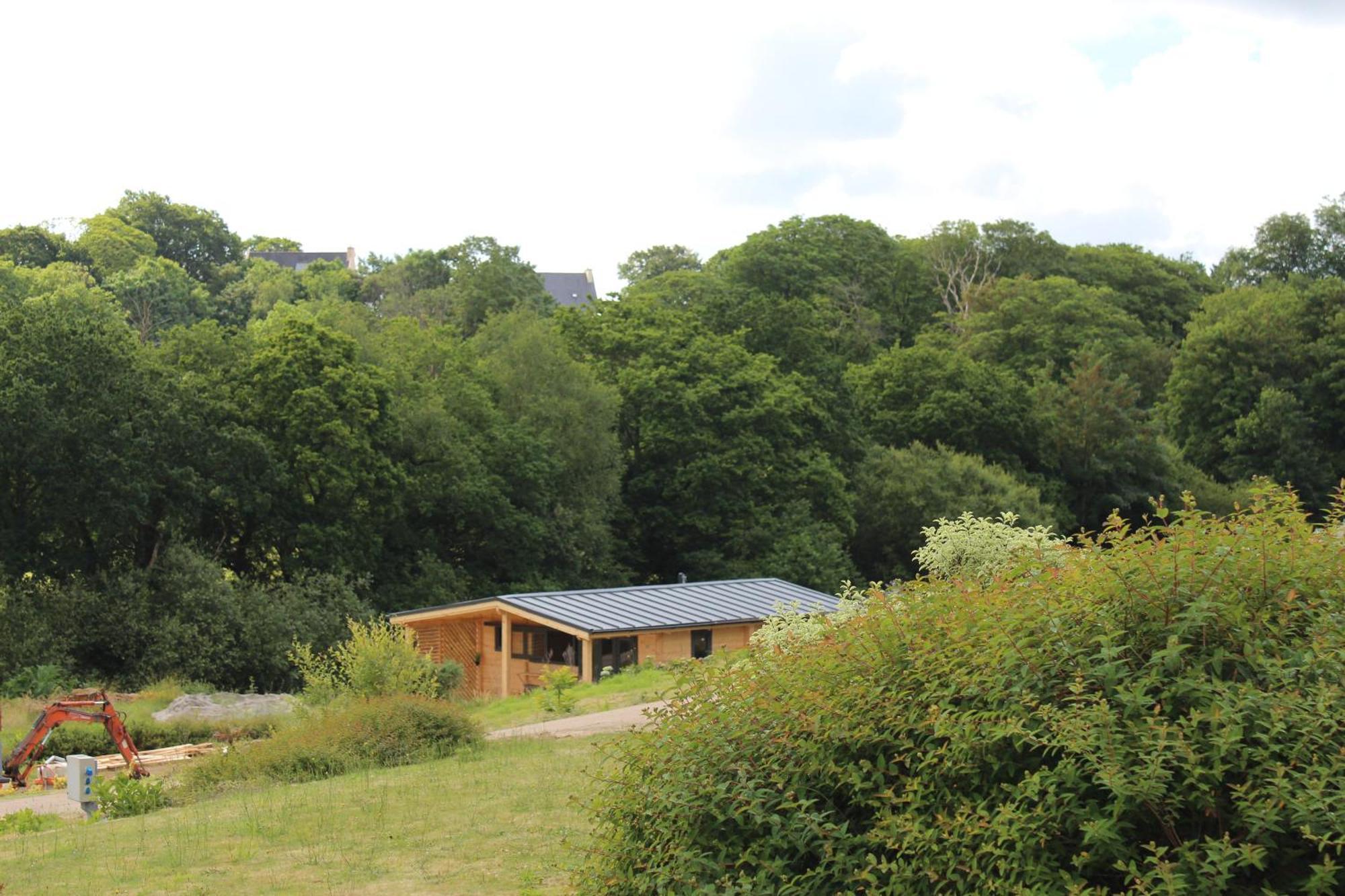 Camping De Trezulien 杜瓦讷内 外观 照片