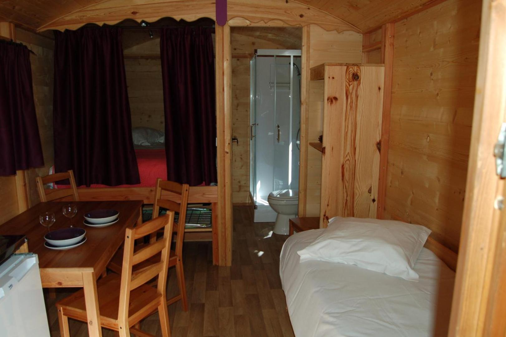 Camping De Trezulien 杜瓦讷内 外观 照片